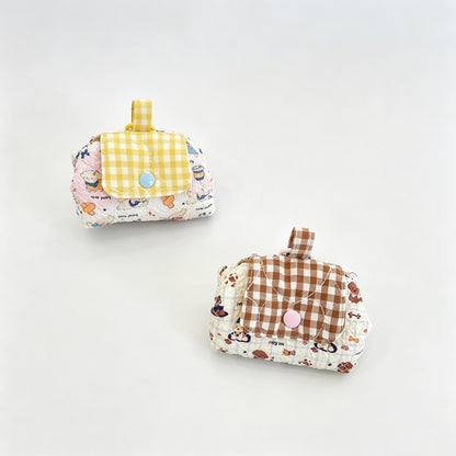 Grid Print Quilted Makeup Pouch