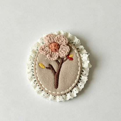 Refined Crochet Flower Lace Daily Brooch
