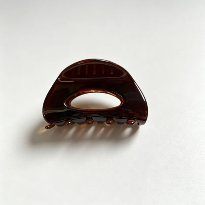 Hollow Streak Shark Hair Claw