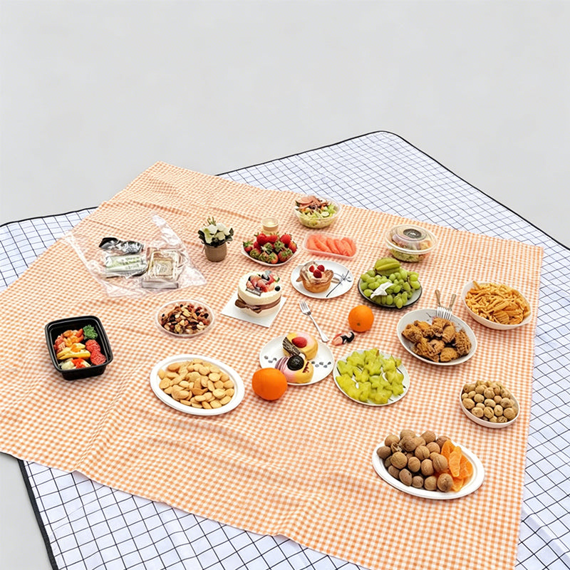 Multi-purpose Polyester Lace-Border Plaid Outdoor Picnic Blanket