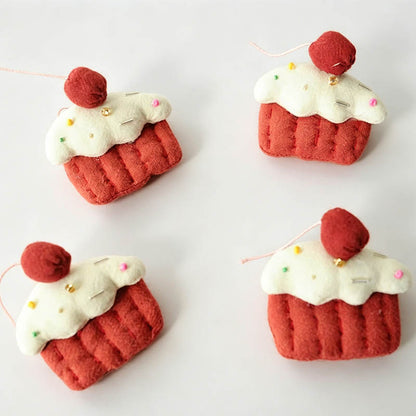 Sweet Cream Dessert Brooch