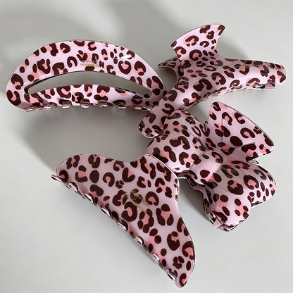 Sweet Cool Pink Claw Clip