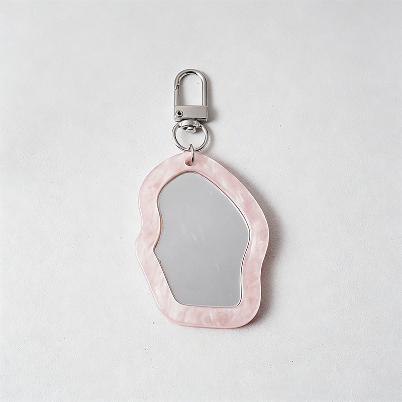 Vintage Irregular Wavy Resin K - Shopdayla Wholesale - #0034