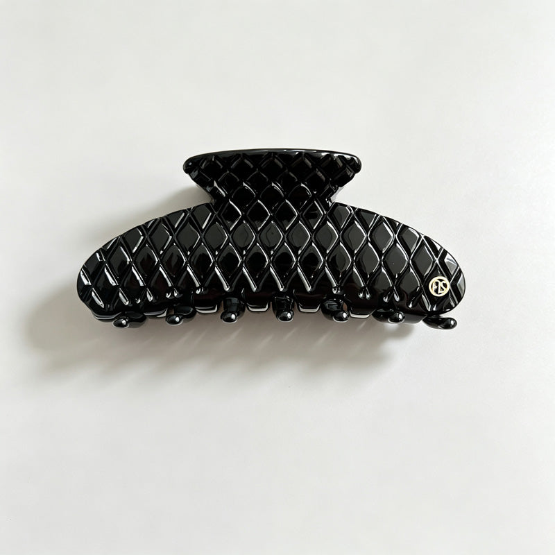 Diamond Embossed Marbled Hair Claw