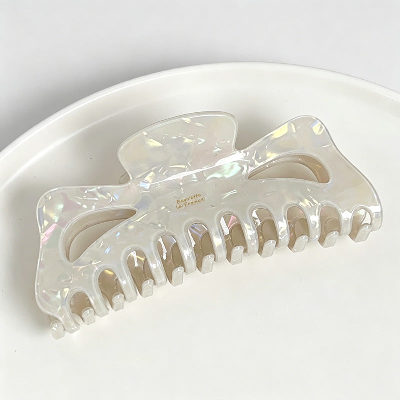 Tortoise Bar Claw Clip
