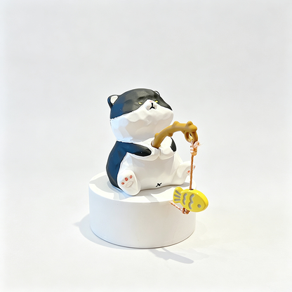 Resin Cat Fishing Figurine Ornament