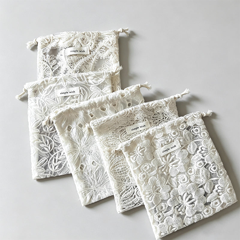 Retro-style Cotton Lace Embroidery Drawstring Storage Pouch