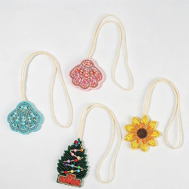 Refined Elegant Beadwork Flower Daily Fashion Charm