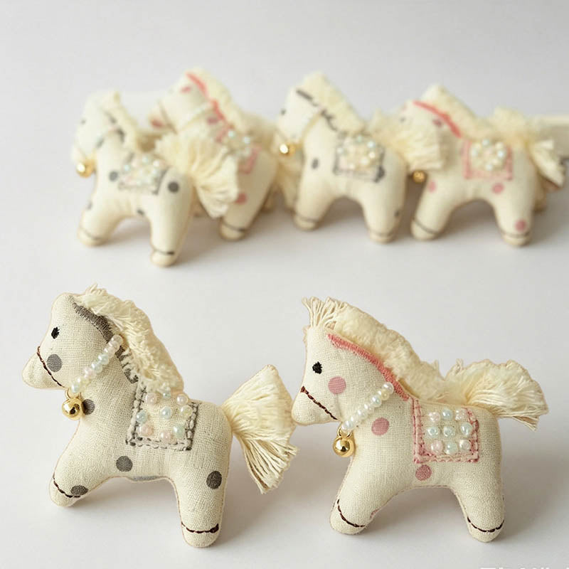 Embroidered Fabric Horse Brooc - Shopdayla Wholesale - #8322