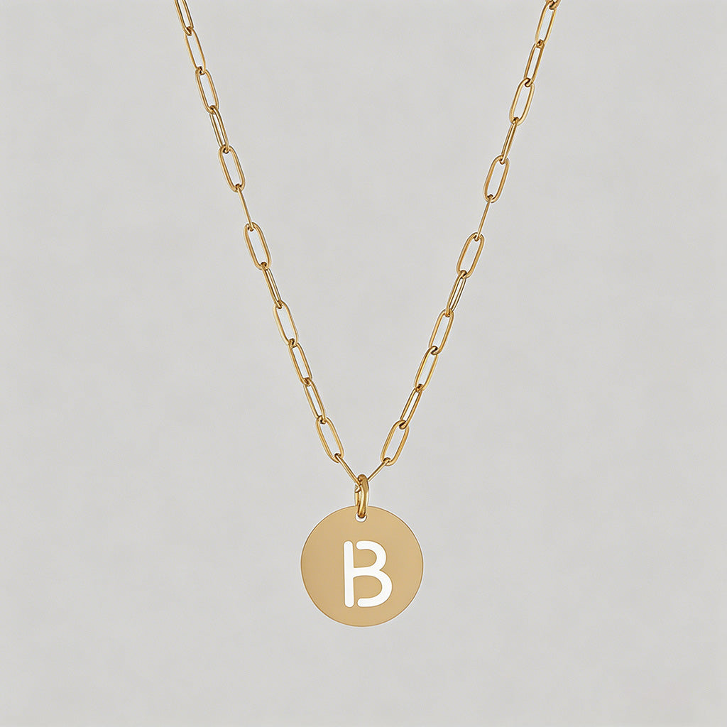 Letter Disc Pendant Necklace - Shopdayla Wholesale - #2754
