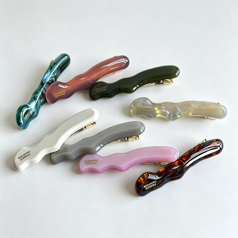 Wavy Acetate Alligator Hair Barrette