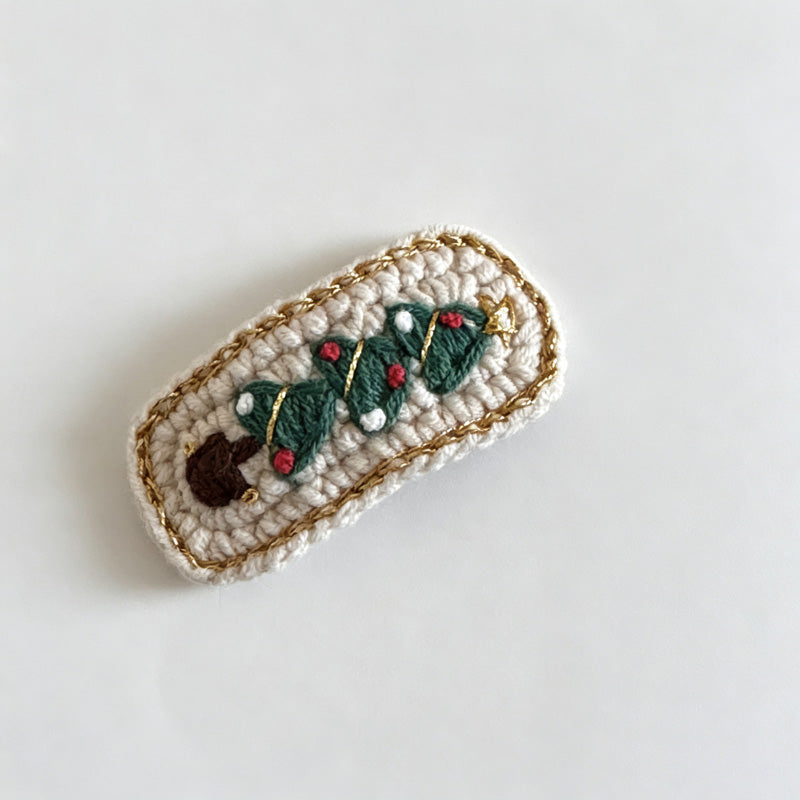 Crochet Christmas Tree Oval Hair Clip