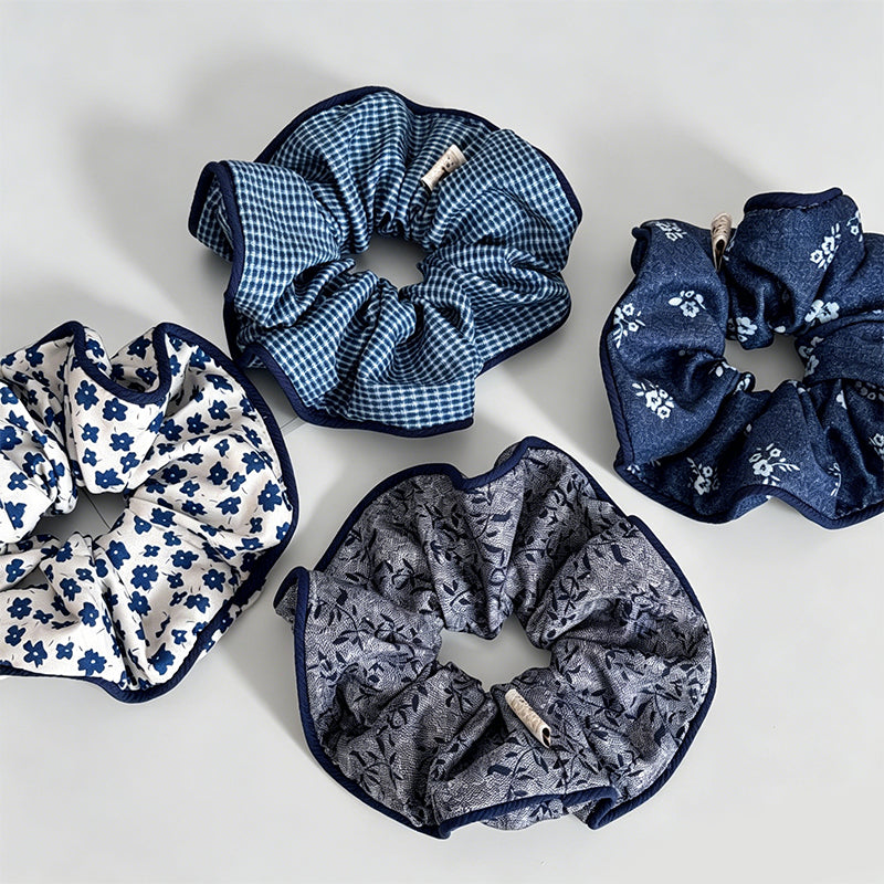 Sweet Navy Blue Floral Pattern - Shopdayla Wholesale - #4002