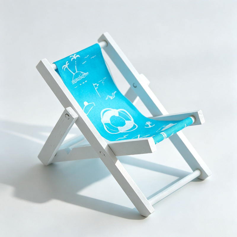 Mini Beach Chair Desktop Ornament