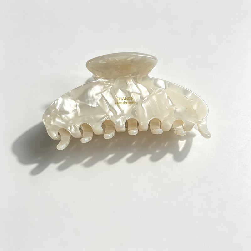 Marbled Texture Midi Hair Claw