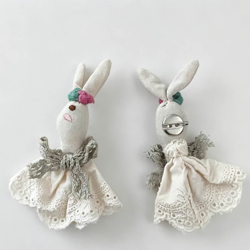 Brooch Pin with Rabbit Mushroo - Shopdayla Wholesale - #3218