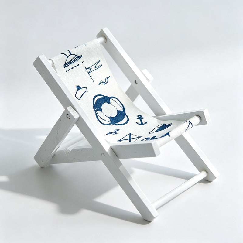 Mini Beach Chair Desktop Ornament