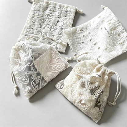 Retro-style Cotton Storage Pouch