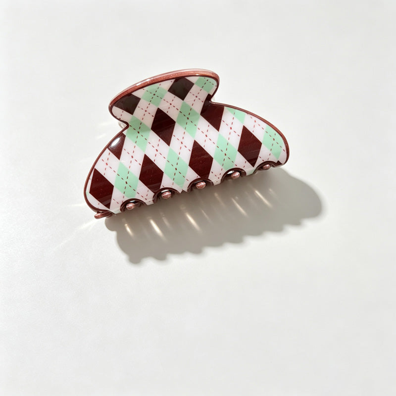 Argyle Diamond Print Hair Claw