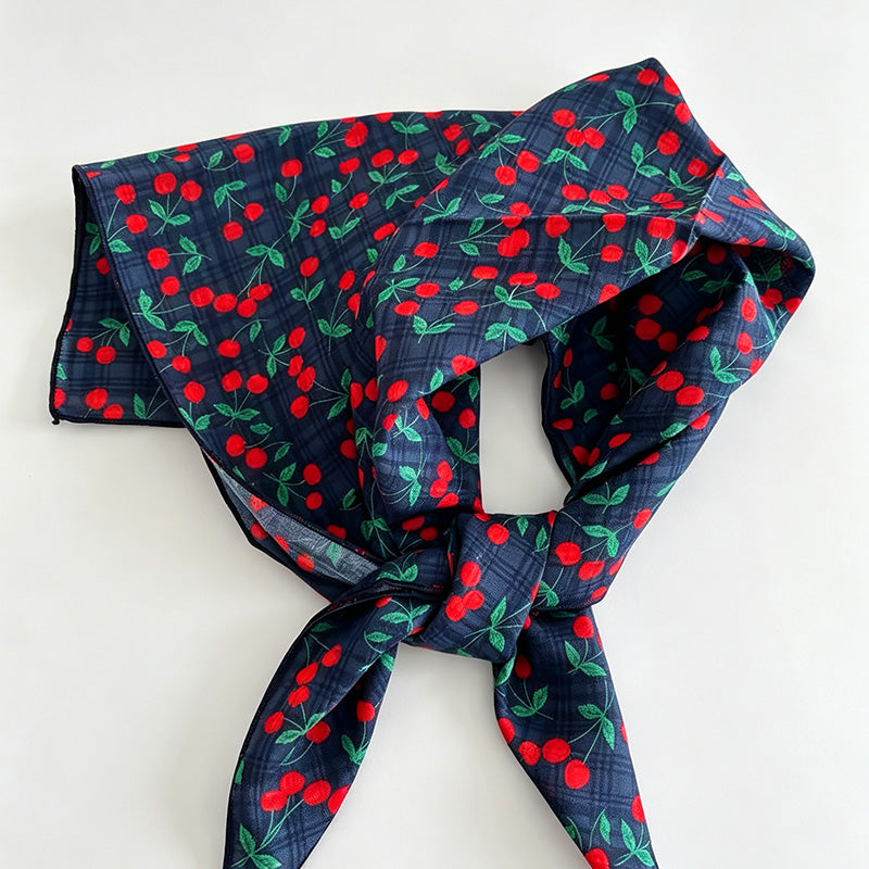 Wave Dots Print Handkerchief