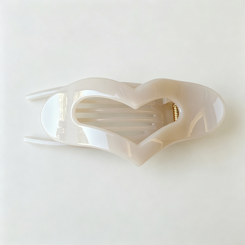 Heart Shape Hollow Hair Claw Clip