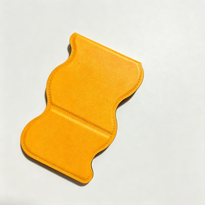 Wavy Edge Folding Compact Mirror
