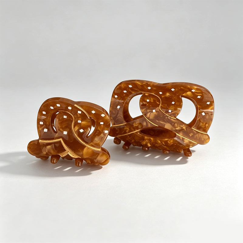 Retro Croissant Shaped Hair Cl - Shopdayla Wholesale - #2194