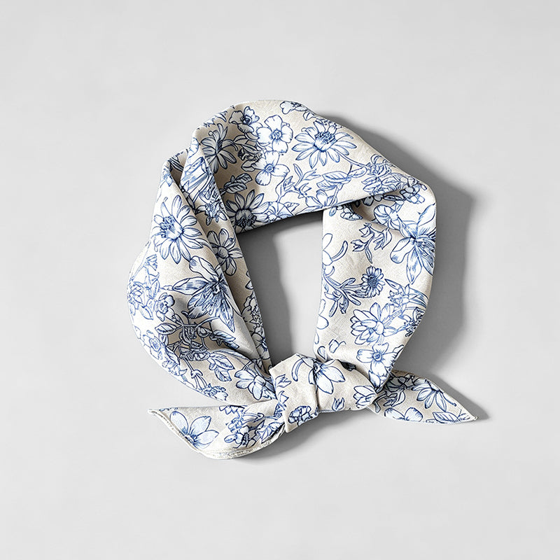 Simple Ditsy Print Square Scar - Shopdayla Wholesale - #1026