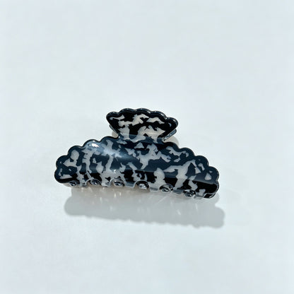Marble Leaf Claw Clip