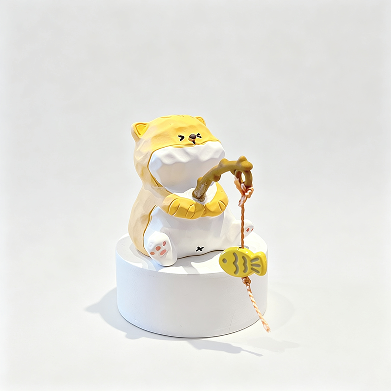 Resin Cat Fishing Figurine Ornament