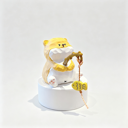 Resin Cat Fishing Figurine Ornament