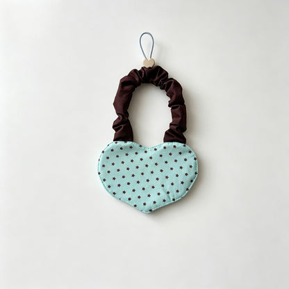 Heart Shape Plaid Hanging Hand Towel
