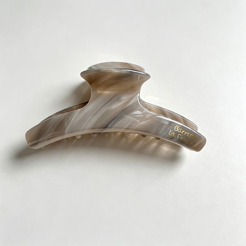 Metal Tag Marbled Texture Hair Claw