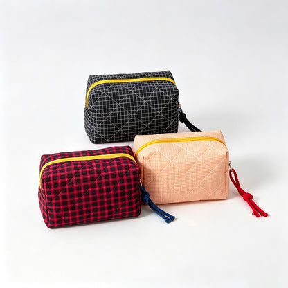 Quilted Grid Pattern Cosmetic Pouch