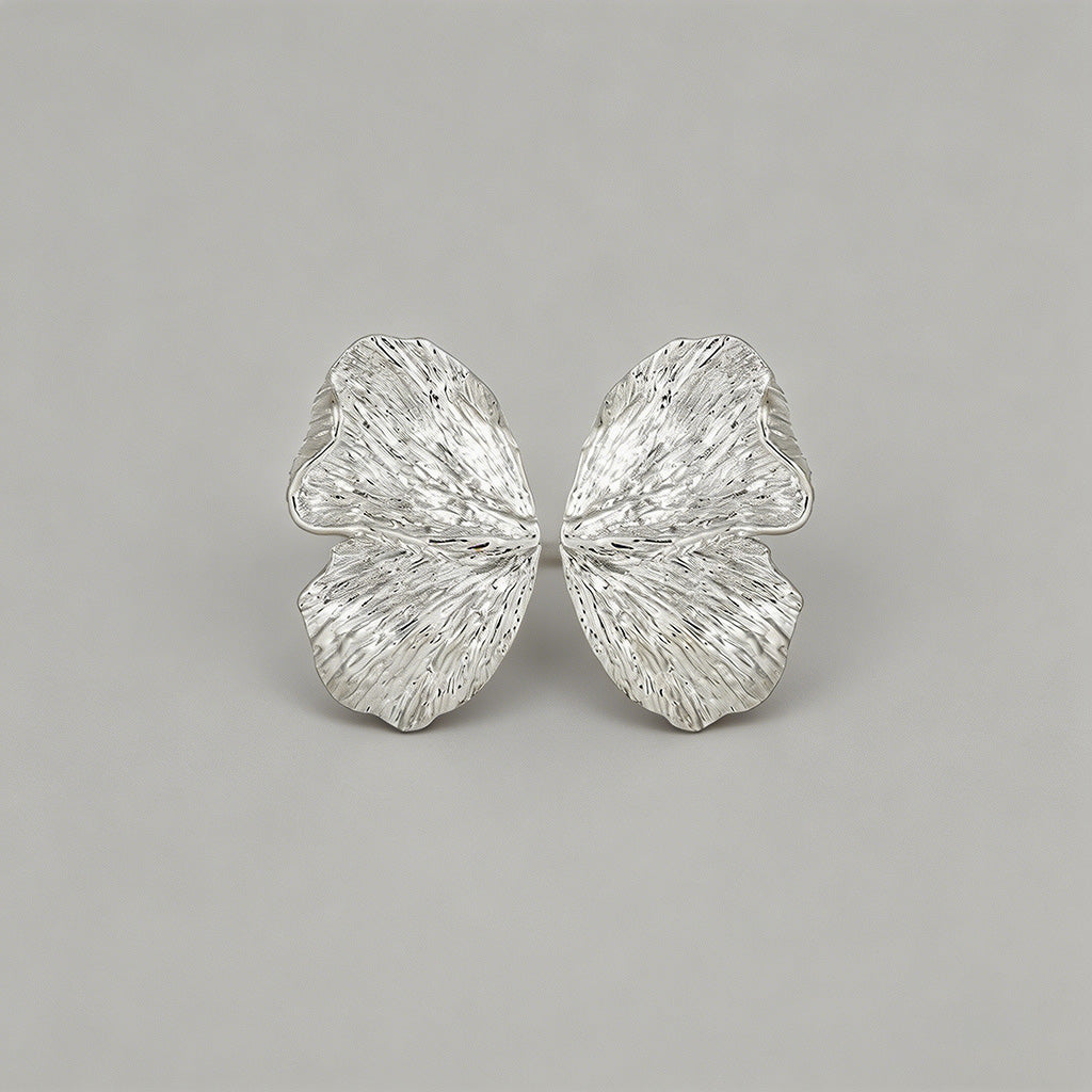 Textured Ginkgo Leaf Statement - Shopdayla Wholesale - #2290