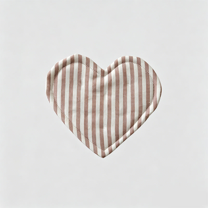Lightweight Cotton Fabric Heart-Shaped Coaster