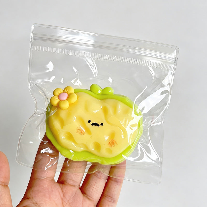 Star Bread Squeeze Toy