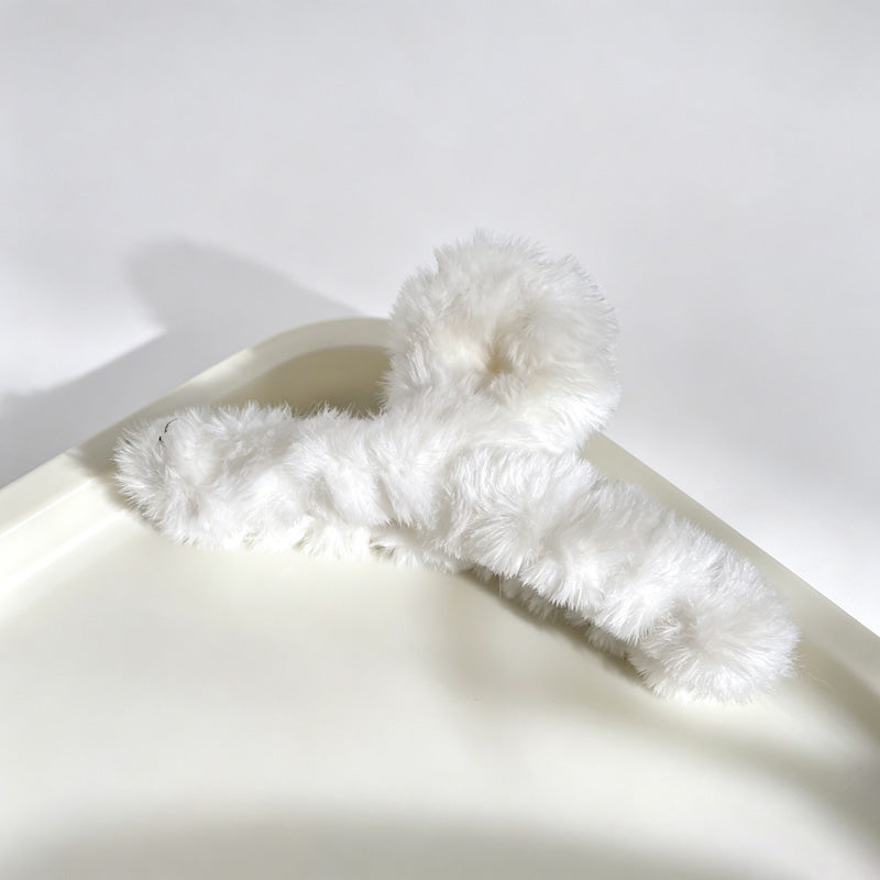 Fuzzy Bow Claw Clip