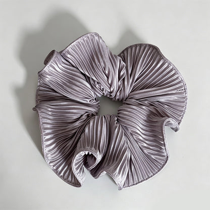 Simple Pleated Scrunchie