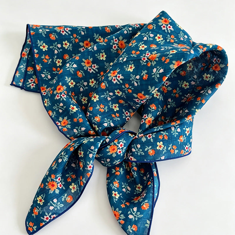 Wave Dots Print Handkerchief