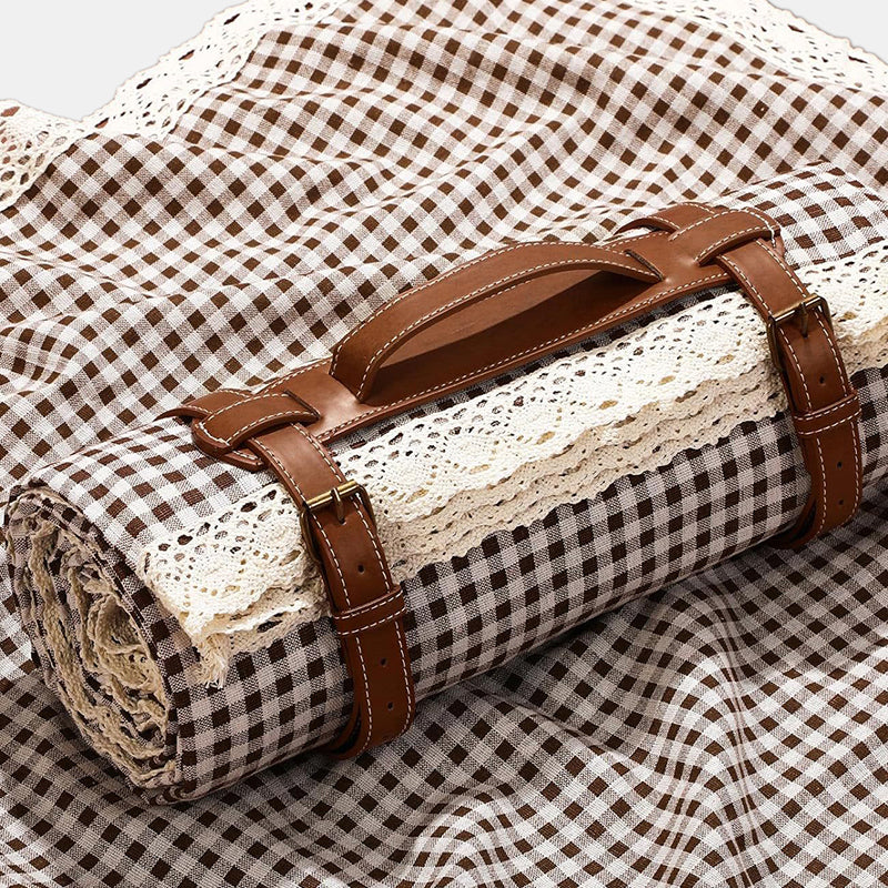 Multi-purpose Polyester Lace-Border Plaid Outdoor Picnic Blanket