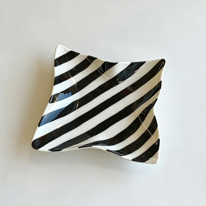 Irregular Wave Ceramic Plate w - Shopdayla Wholesale - #8258