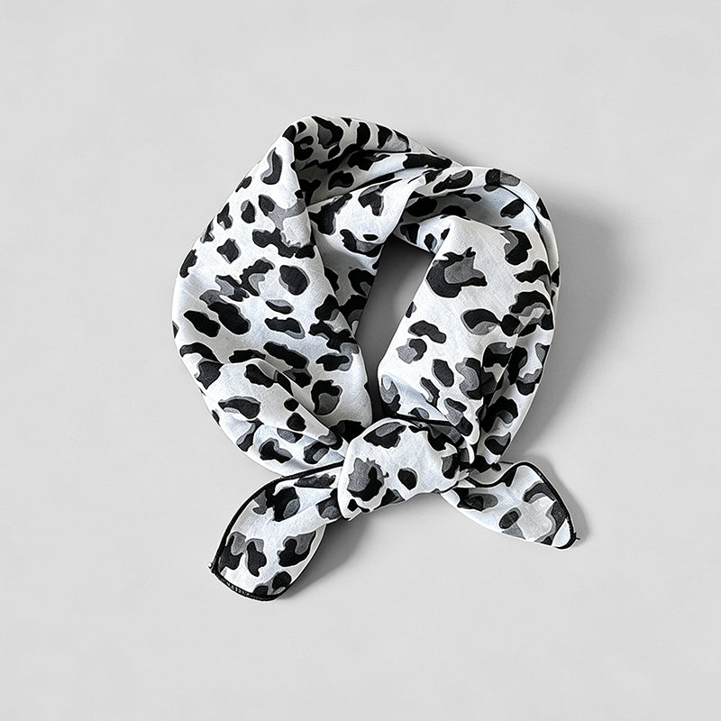 Simple Leopard Print Square Sc - Shopdayla Wholesale - #9058
