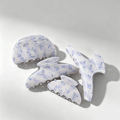 Gentle Milk Mist Claw Clip