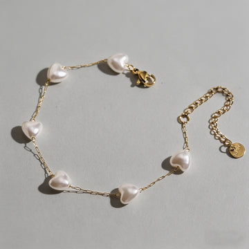 Baroque Pearl Dainty Gold Bracelet
