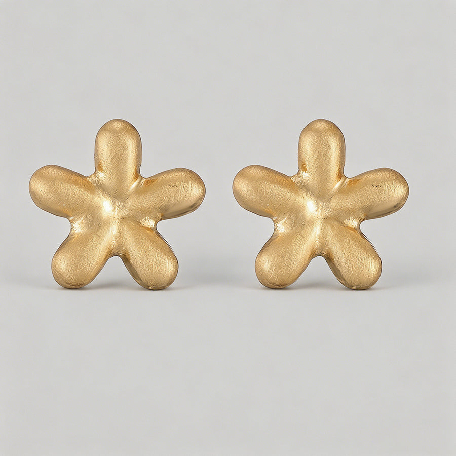 Matte Gold Plumeria Stud Earri - Shopdayla Wholesale - #9522