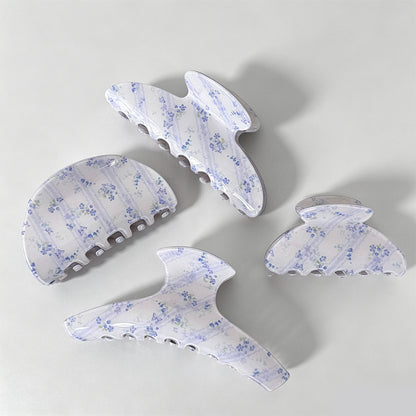 Gentle Milk Mist Claw Clip