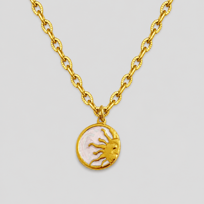 Round Shell Necklace