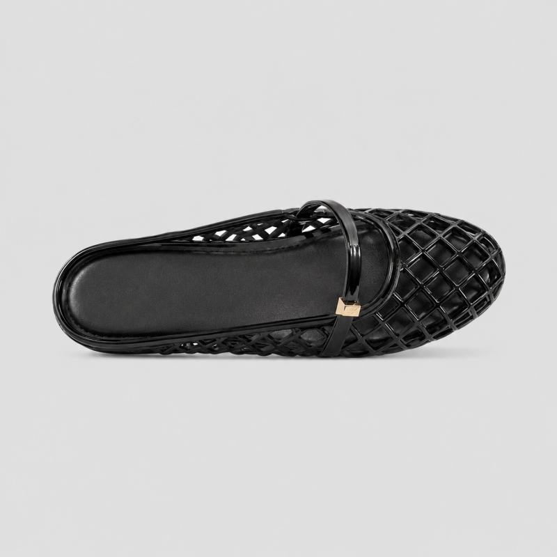 Hollow Cutout Flat Shoes